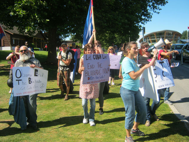 Talking to queued motorists